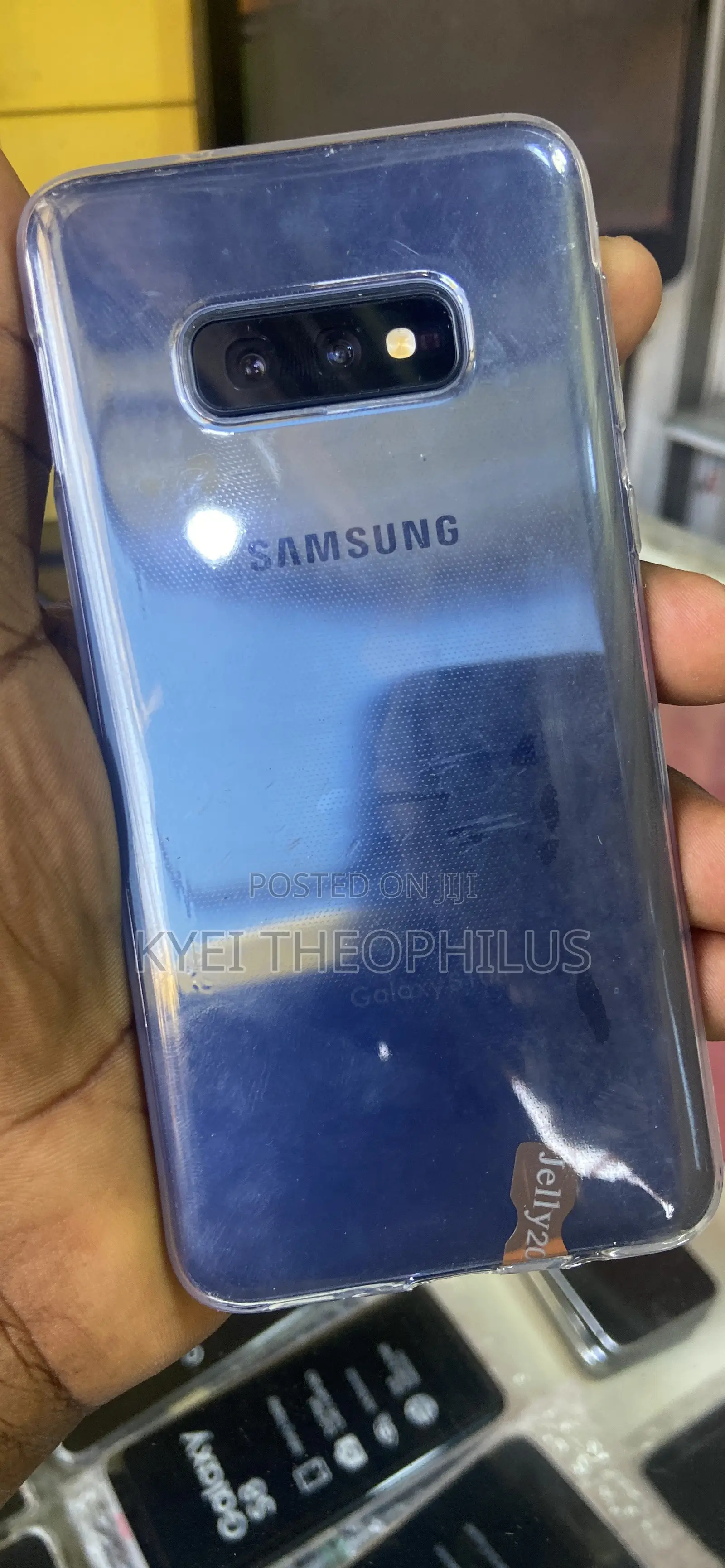 Samsung Galaxy S10e 128 GB Black