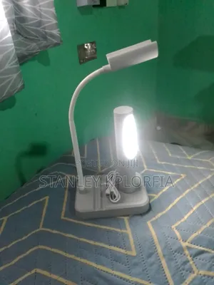 Lumi Adapt Lamp