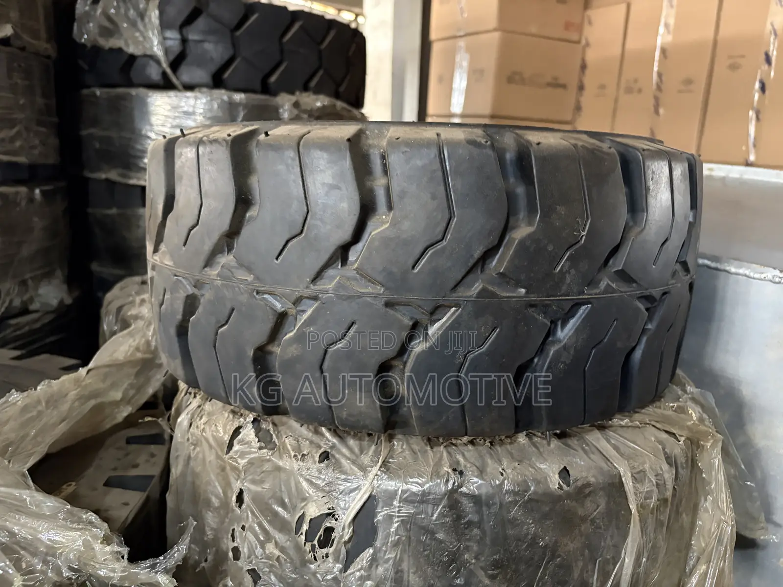 200/50-10 Forklift Tyre