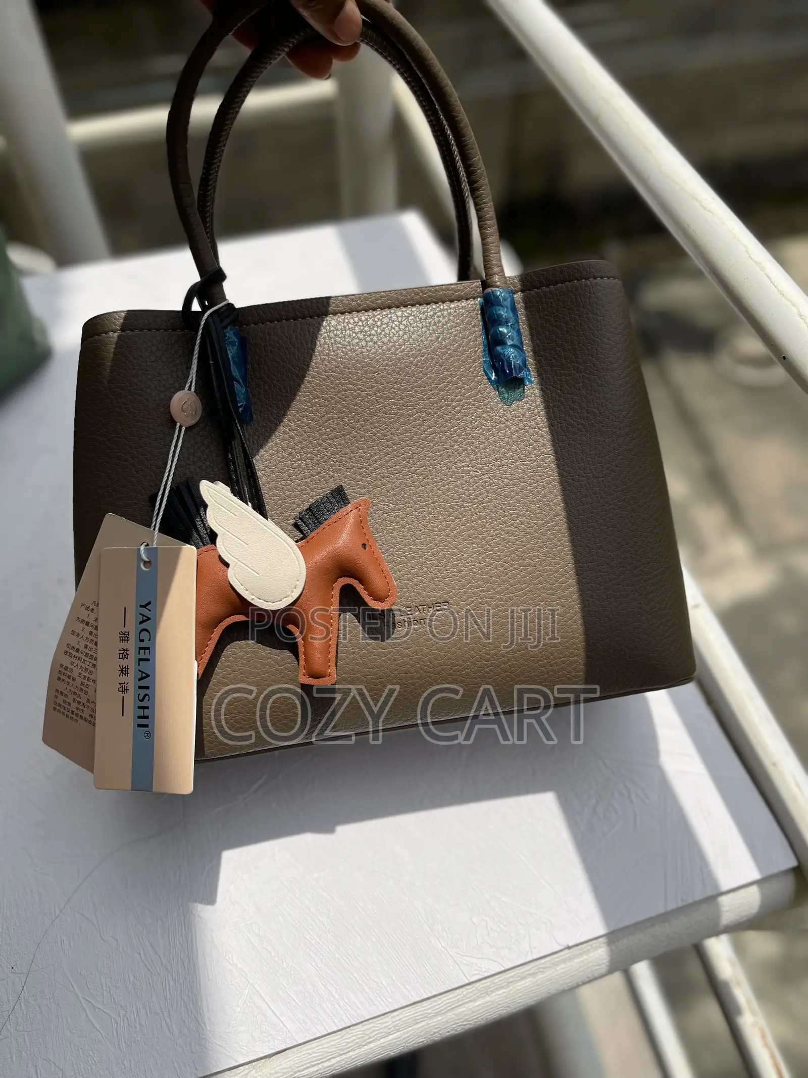 Dressing Bag