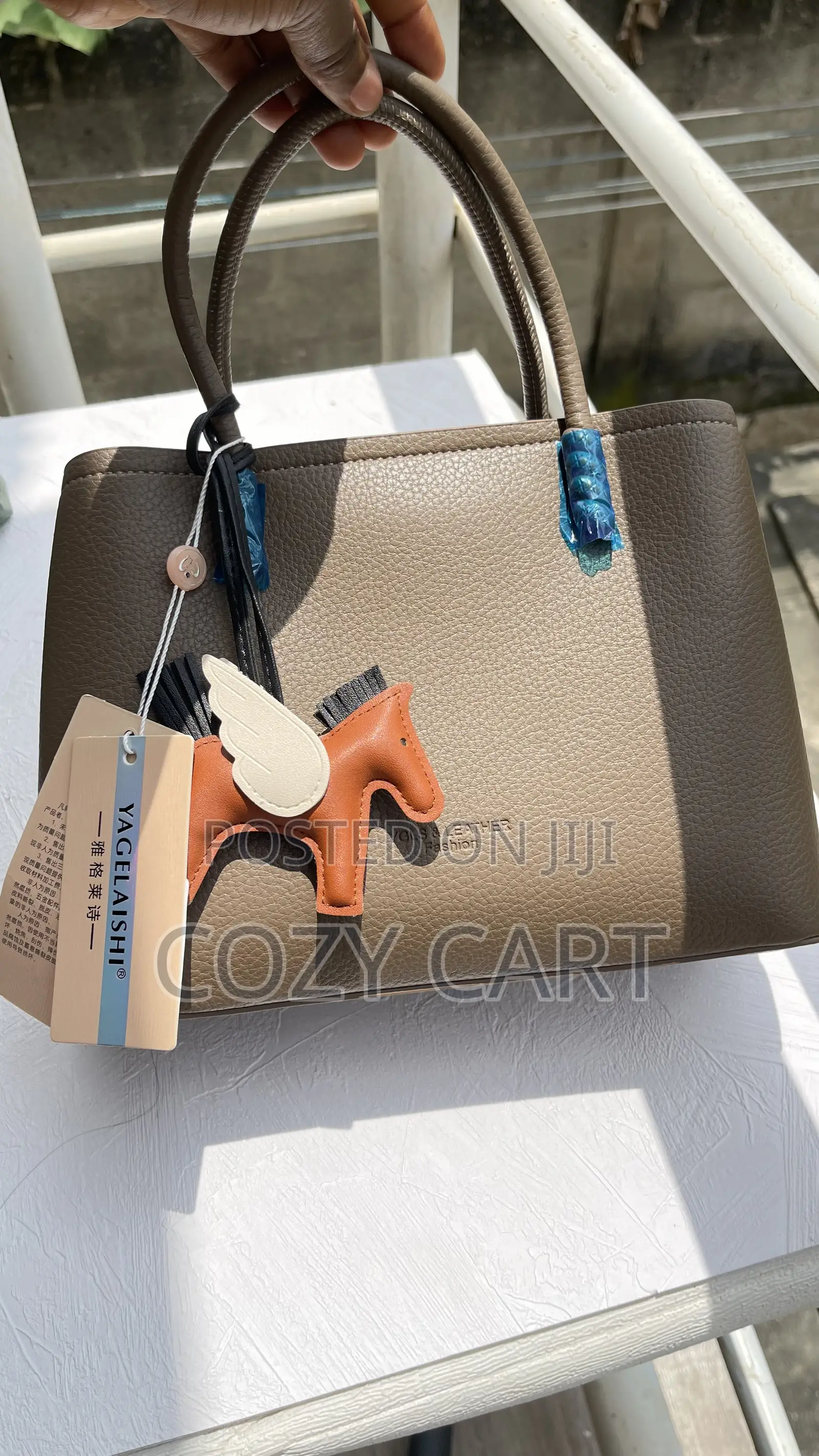 Dressing Bag
