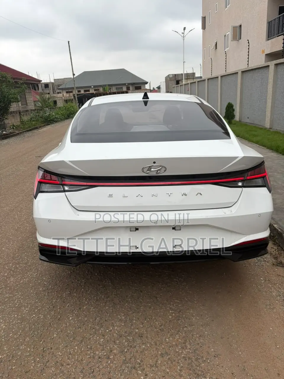 Hyundai Elantra 2023 White