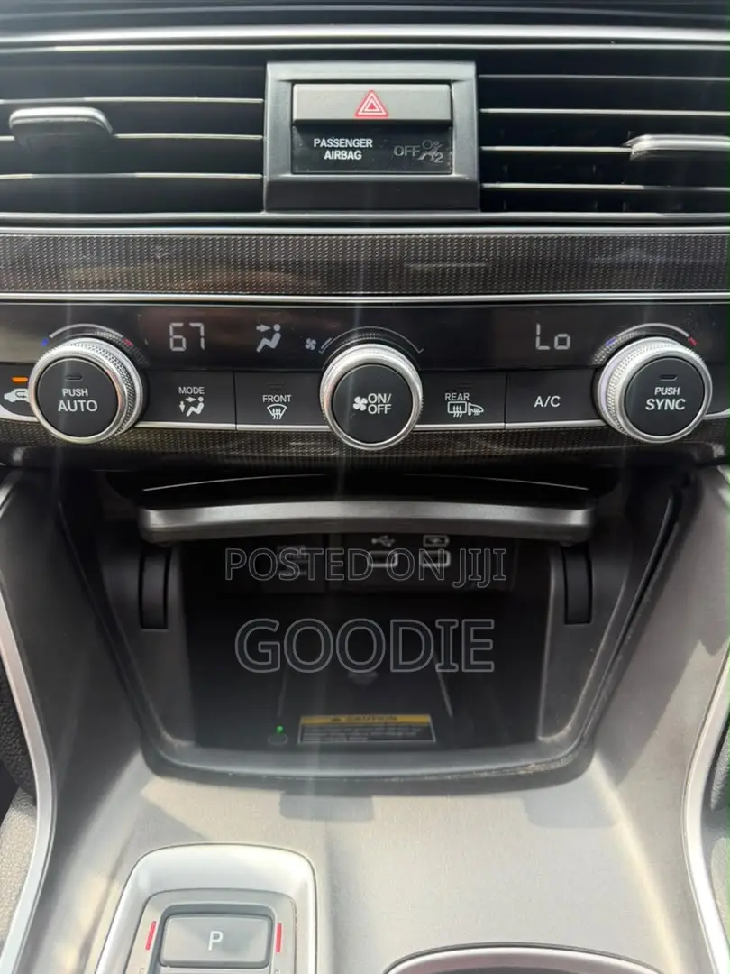 Honda Accord Sport 2.0T 2021 White