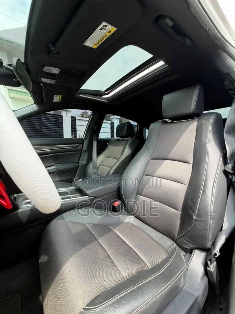 Honda Accord Sport 2.0T 2021 White