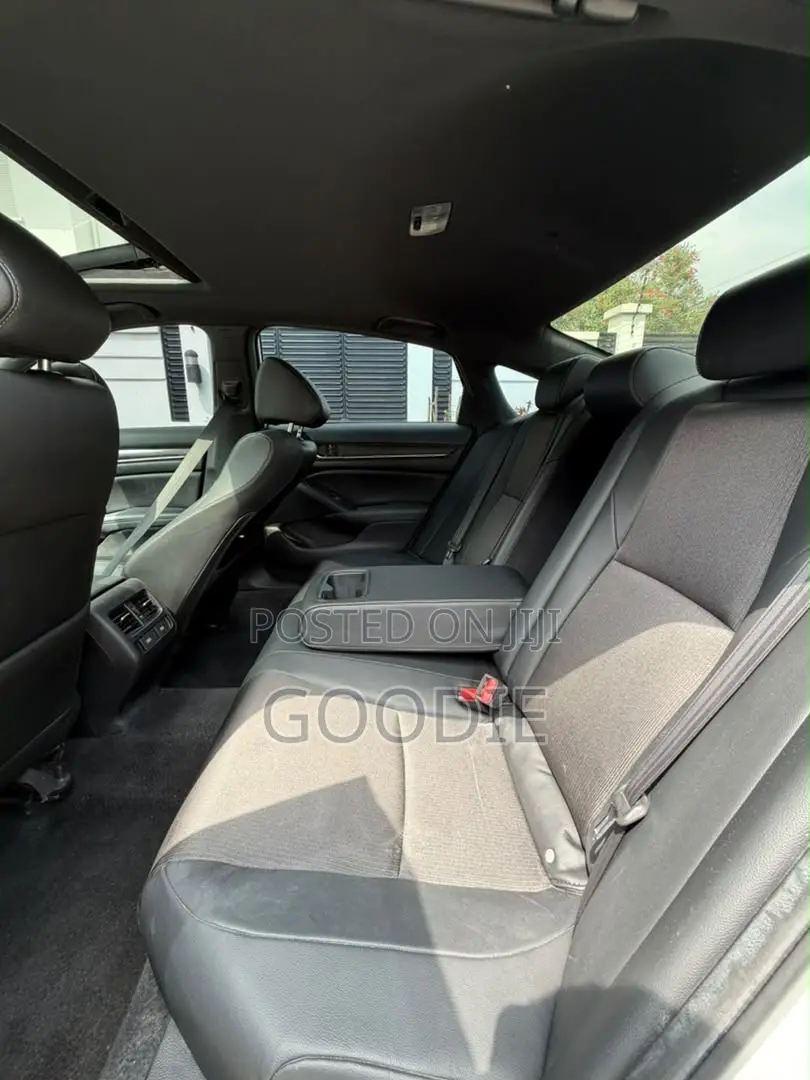 Honda Accord Sport 2.0T 2021 White