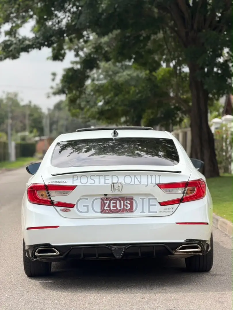 Honda Accord Sport 2.0T 2021 White