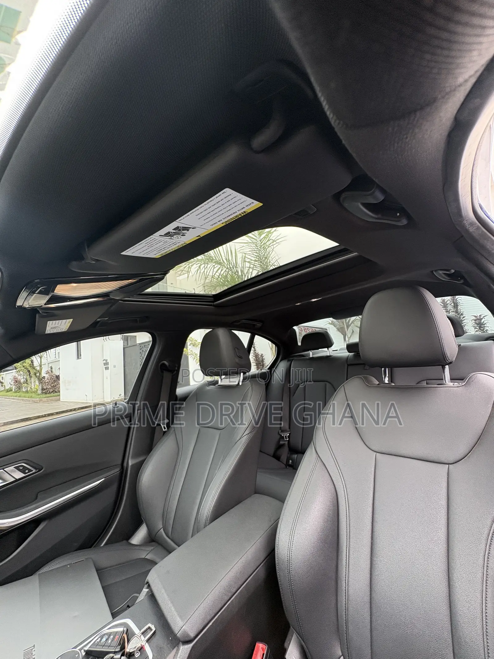BMW 330i 2021 Blue