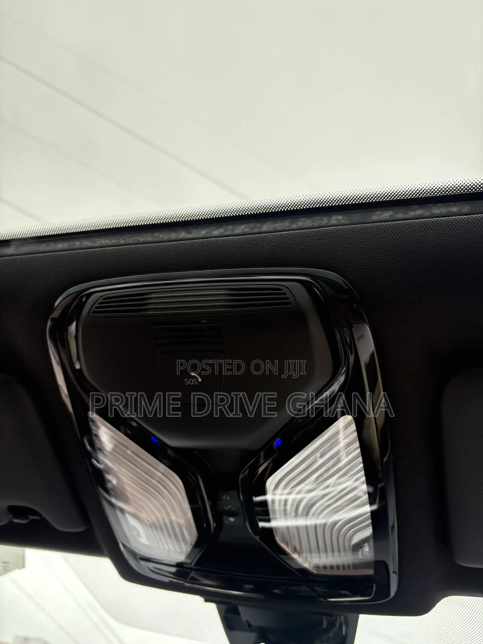 BMW 330i 2021 Blue