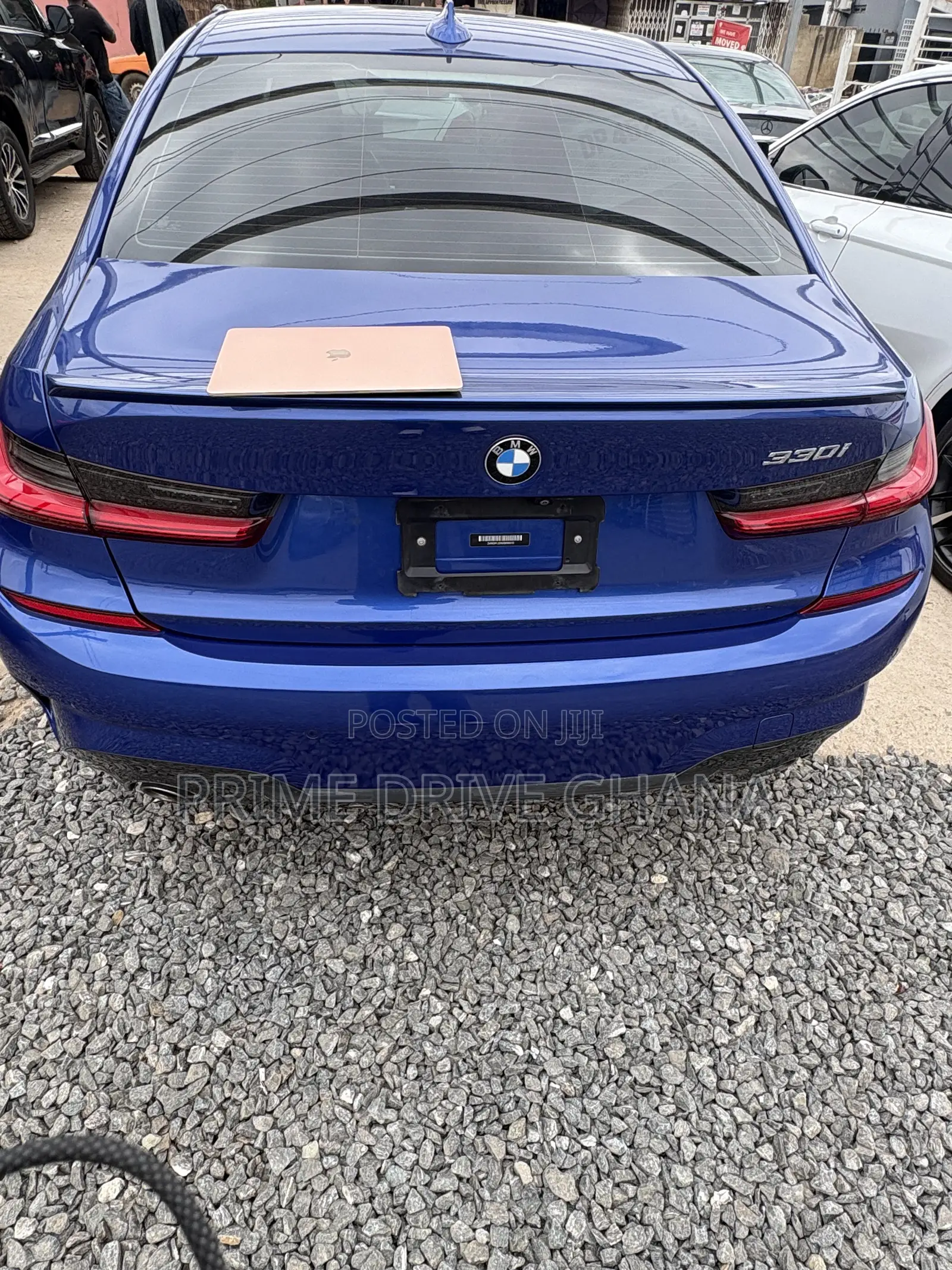 BMW 330i 2021 Blue