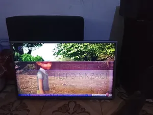 LG Smart TV, 32 Inches