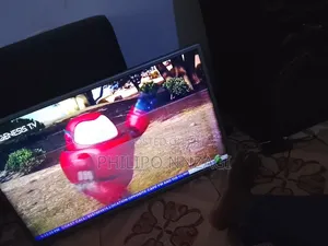 LG Smart TV, 32 Inches