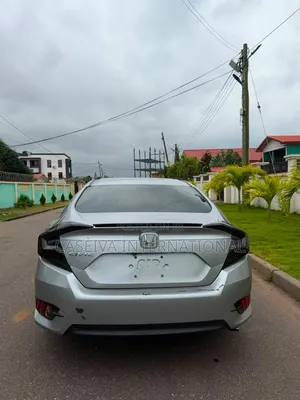 Honda Civic Touring Sedan 2018 White