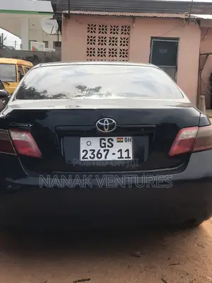Toyota Camry Base 4dr Sedan (2.5L 4cyl 6M) 2010 Black