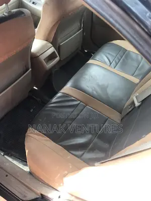 Toyota Camry Base 4dr Sedan (2.5L 4cyl 6M) 2010 Black