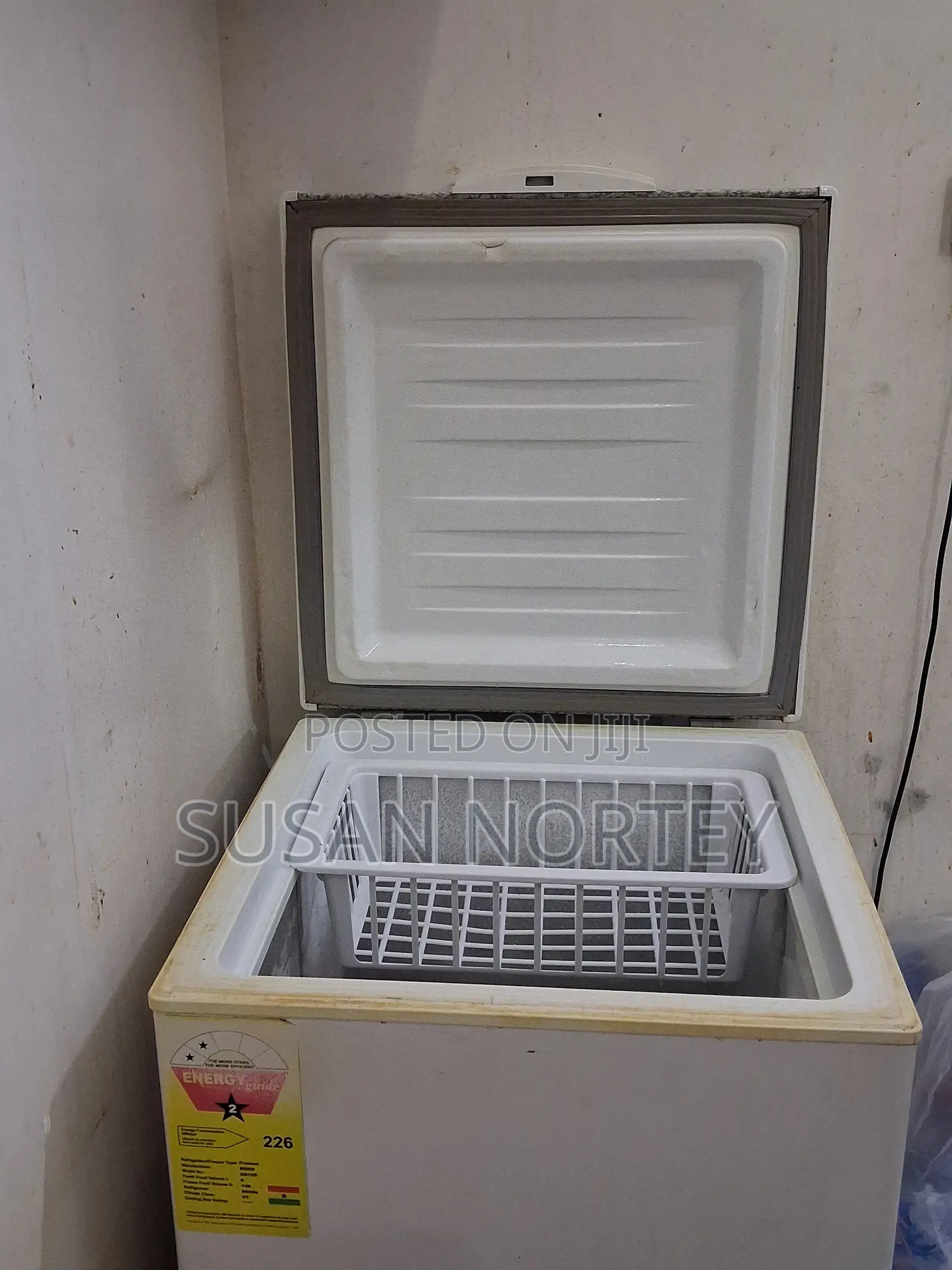 Defy Chest Freezer
