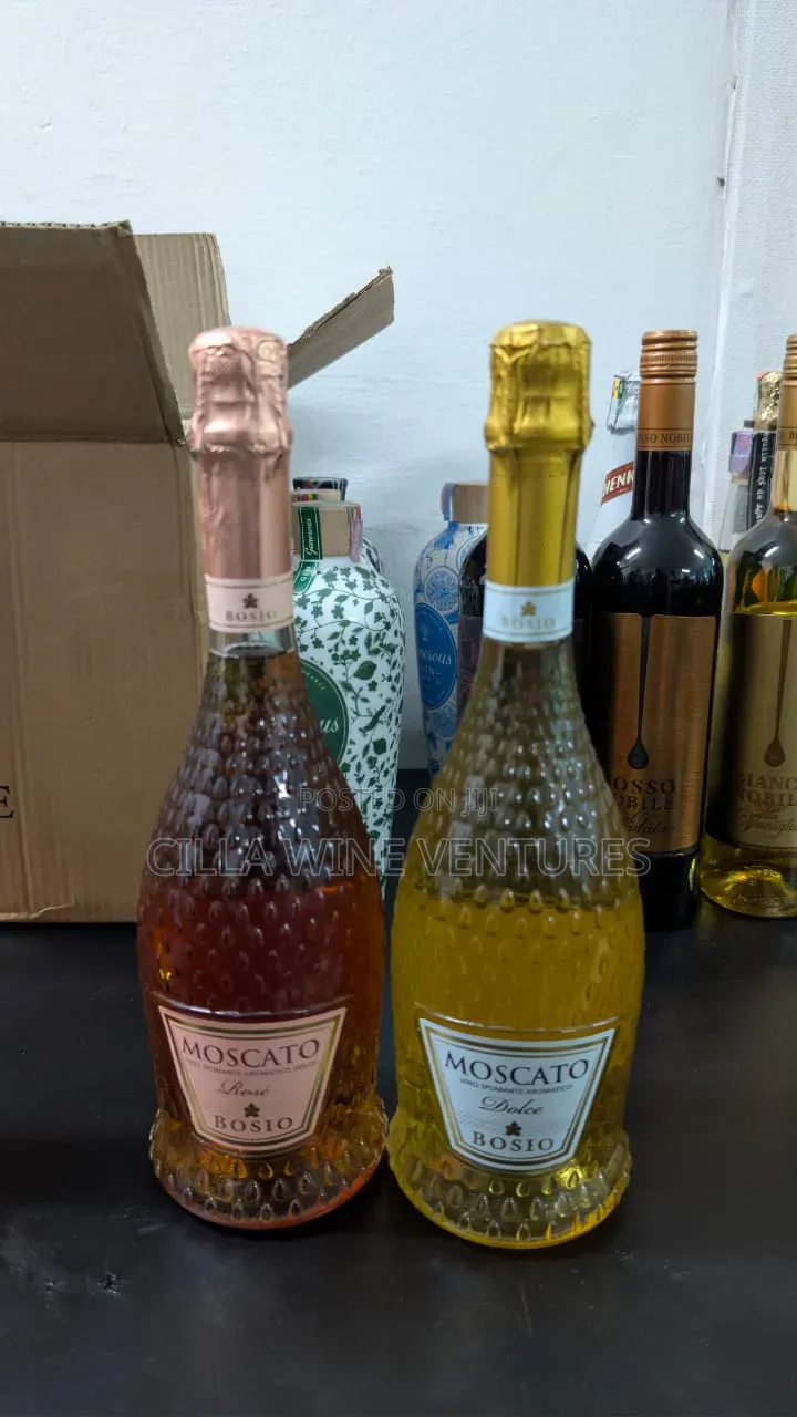 Bosio Moscato Rose and White Champagne 75cl
