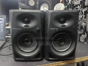 Pioneer DM40 Studio Monitors