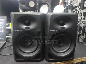 Pioneer DM40 Studio Monitors