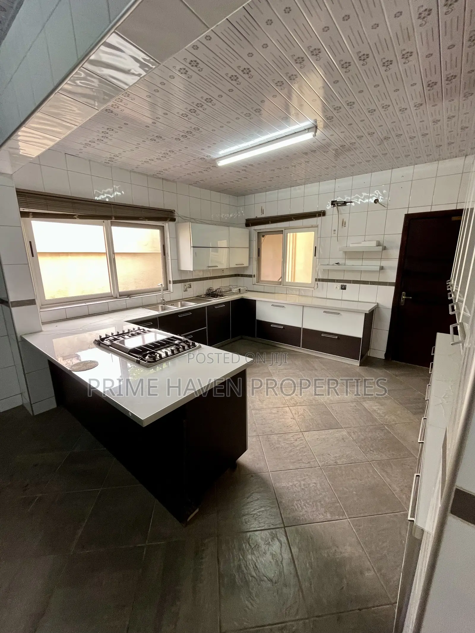 5bdrm House in Medifem Area for sale