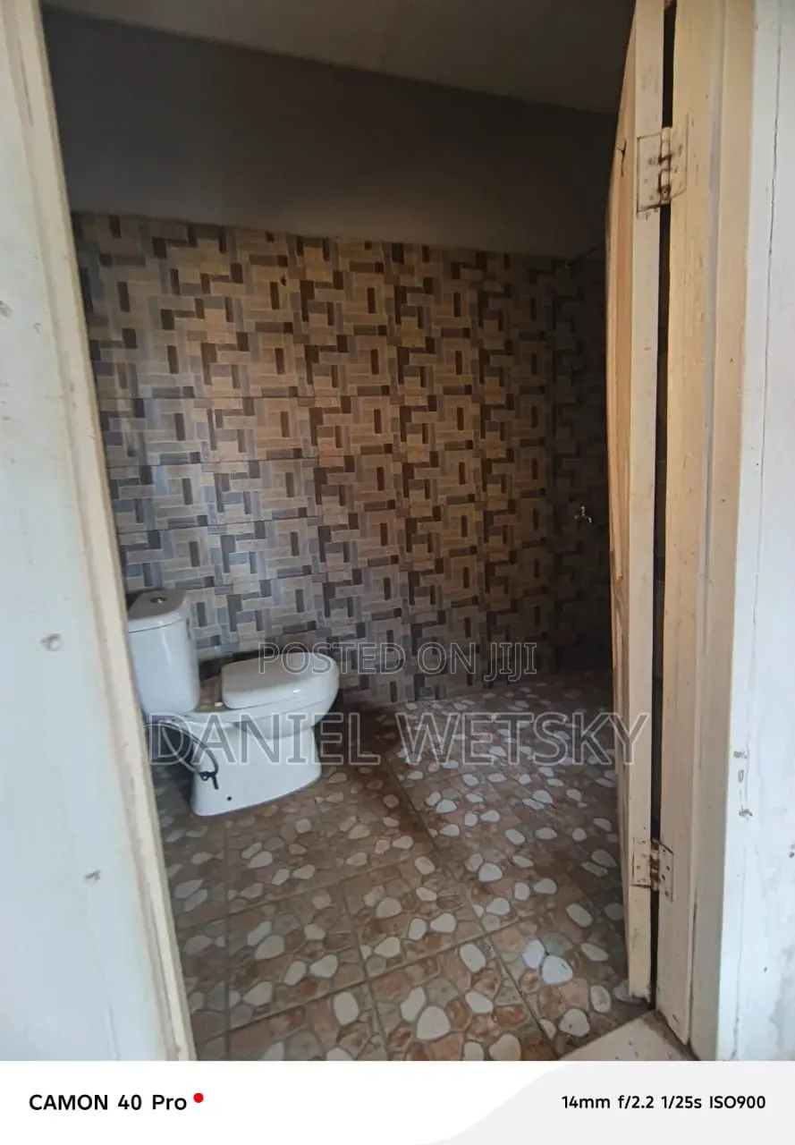 4bdrm Apartment in Ablekuma Joma, Manhean for rent