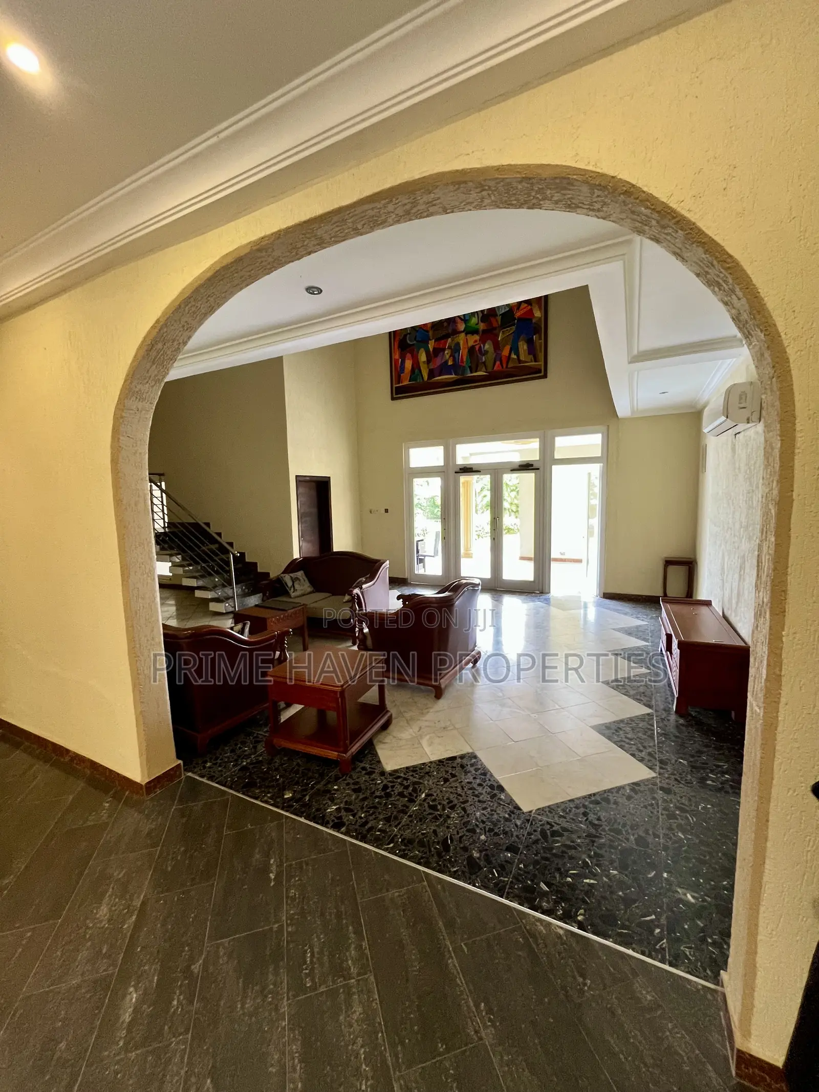 5bdrm House in Medifem Area for sale
