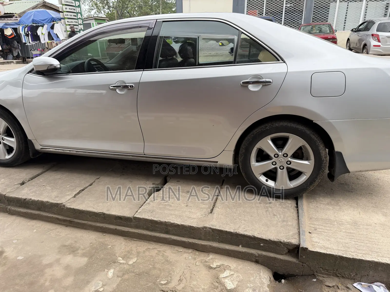 Toyota Camry 2012 Silver