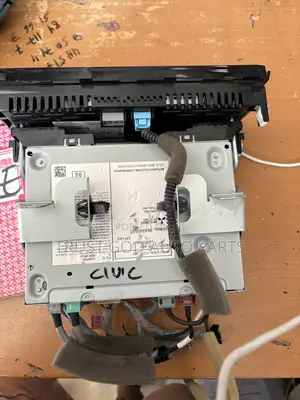 Honda Civic 2016-2020 Tape/Radio