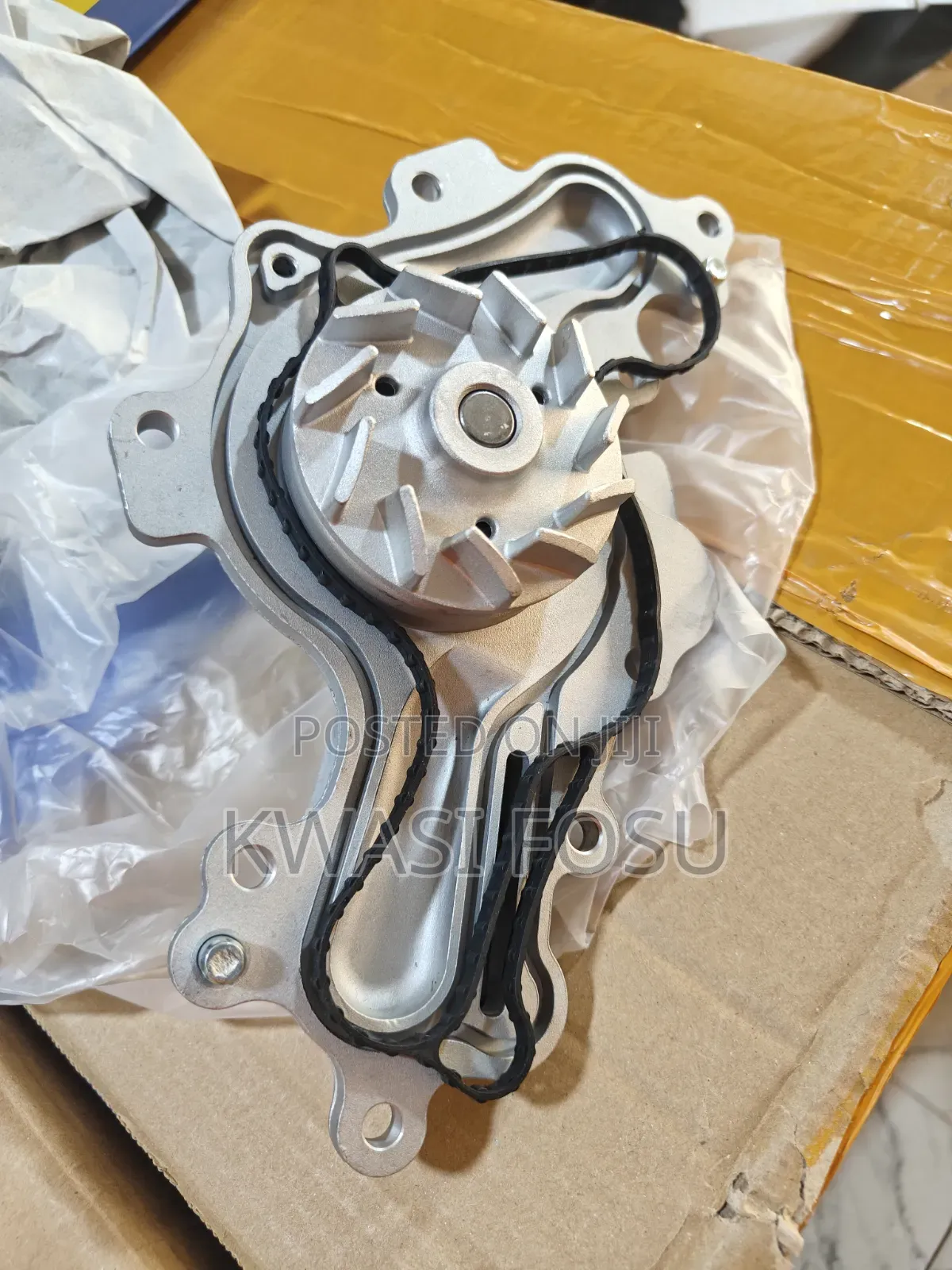 Ford Explorer (3.5L,2.7L) Water Pulp