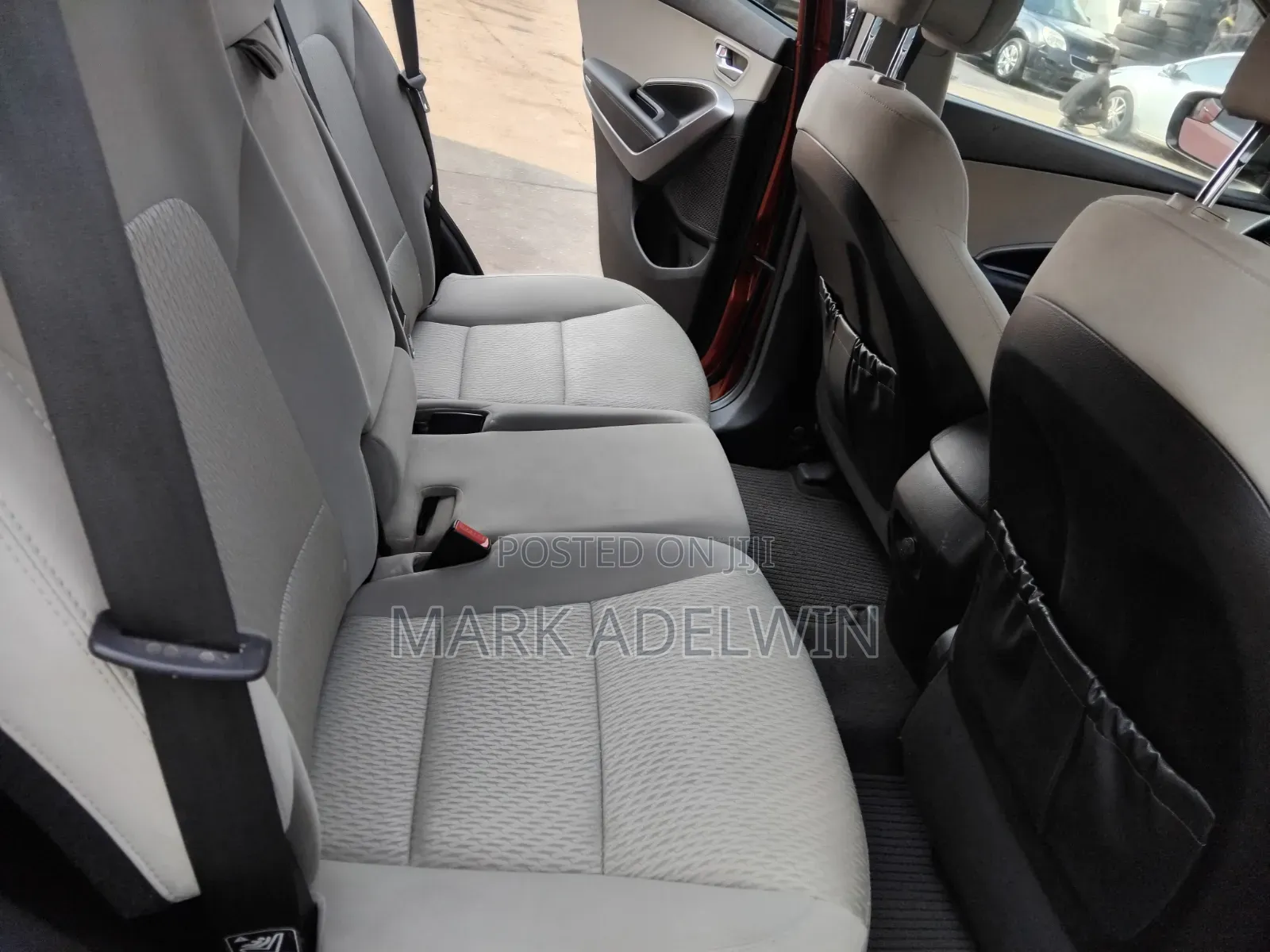 Hyundai Santa Fe 2016 Gold