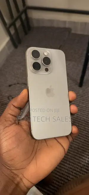 Apple iPhone 15 Pro 128 GB Gray
