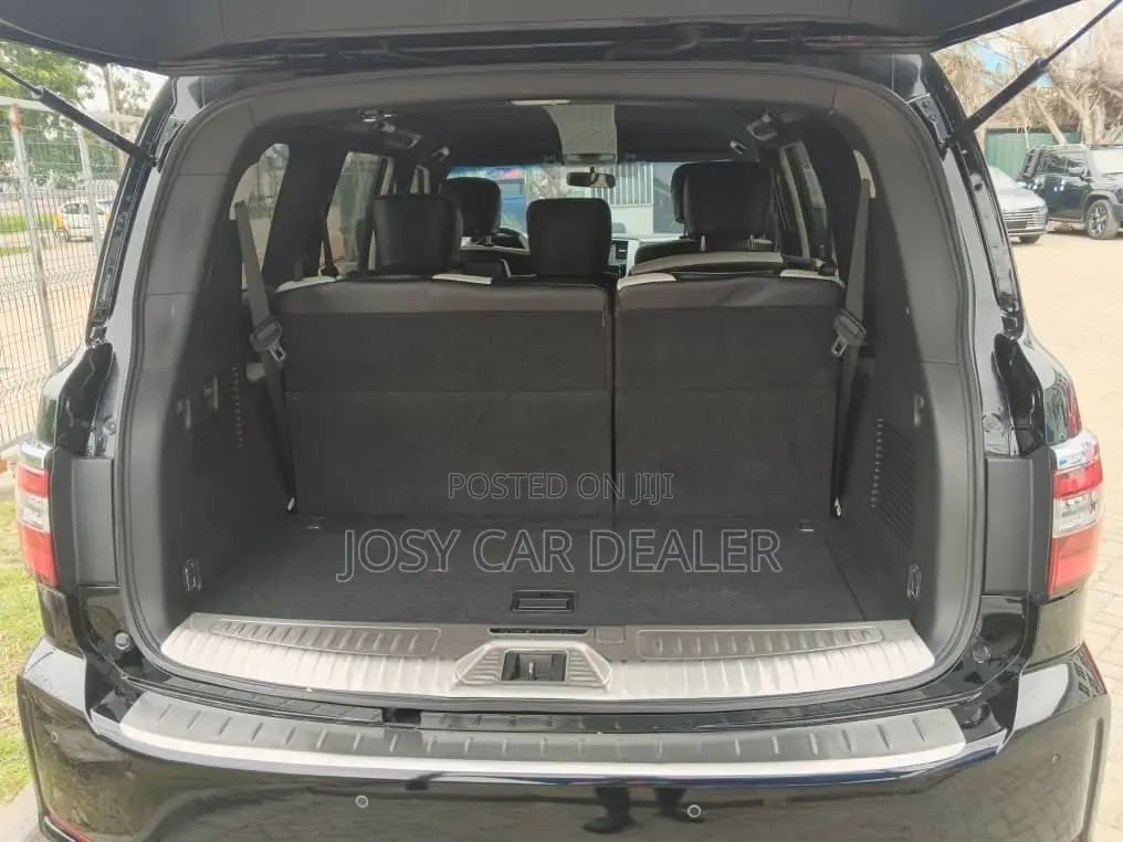 Nissan Patrol 2018 Black