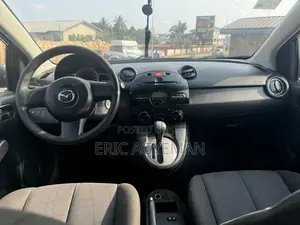 Mazda 2 2010 Black