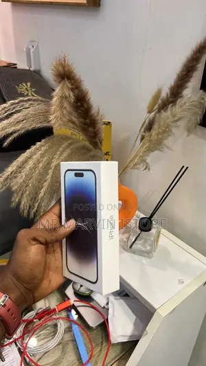 New Apple iPhone 14 Pro 128 GB Silver