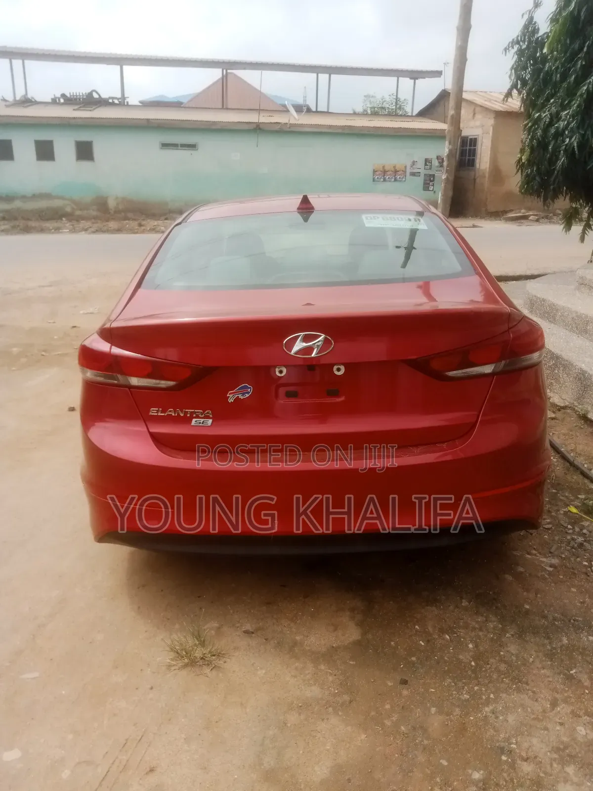 Hyundai Elantra 2017 Red