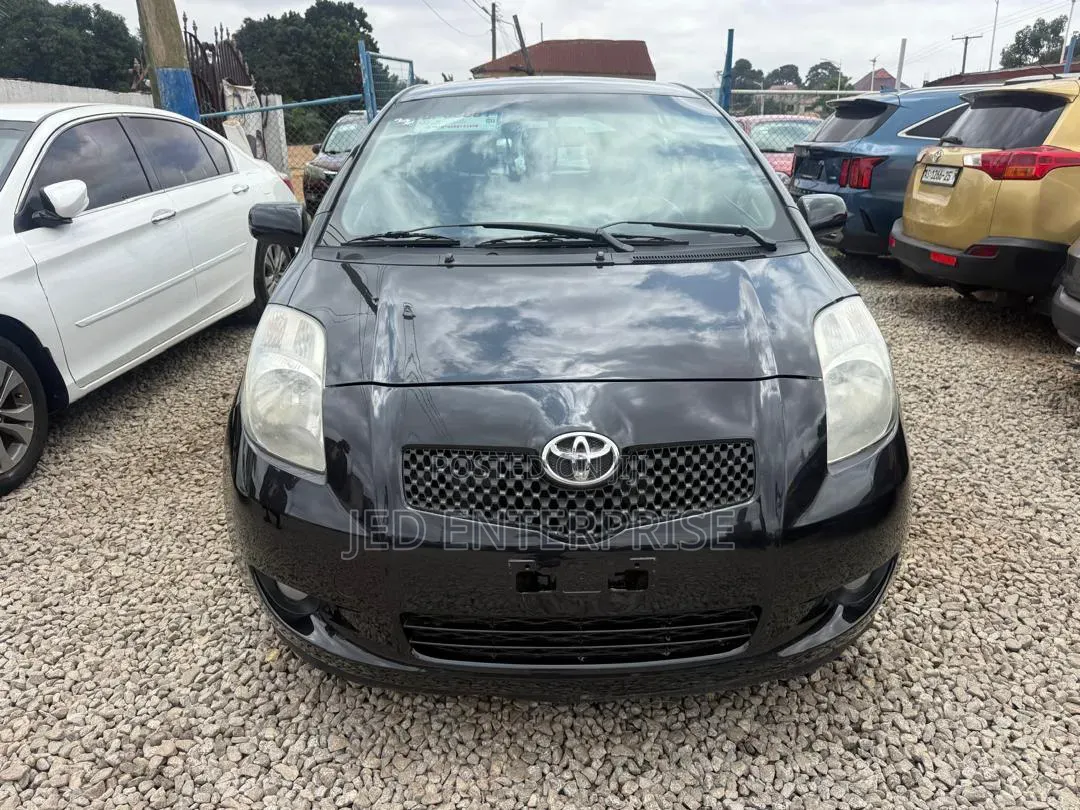 Toyota Yaris 2009 Black
