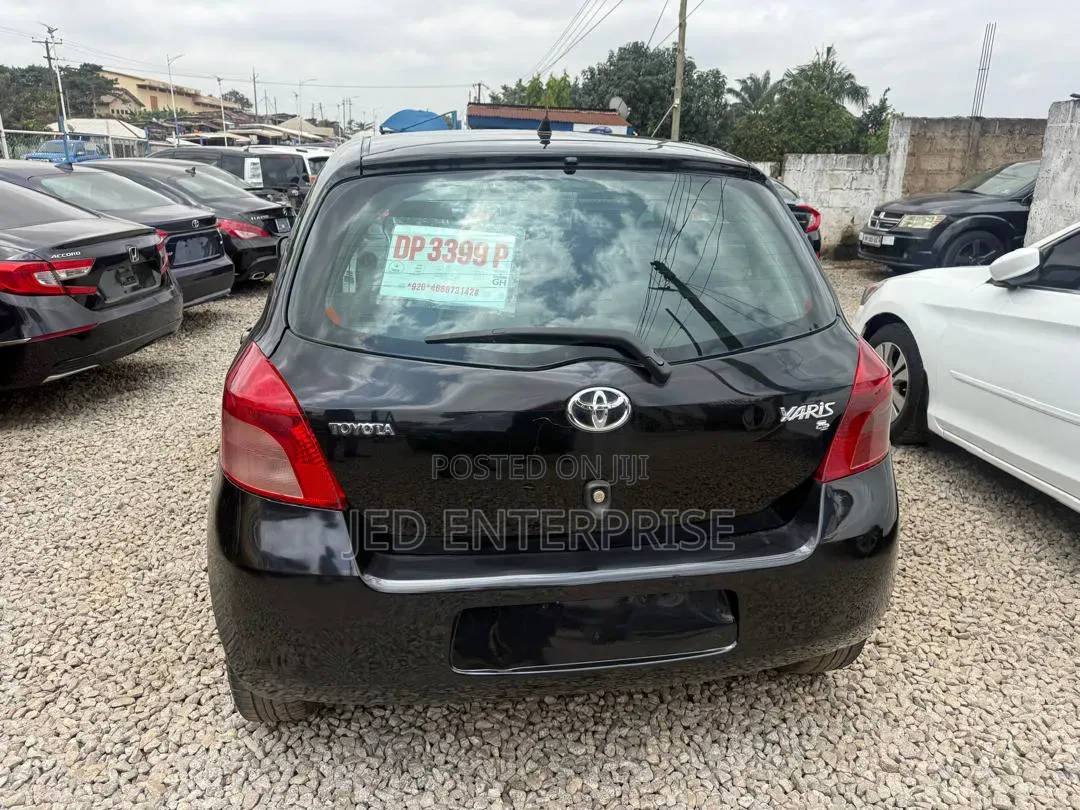 Toyota Yaris 2009 Black
