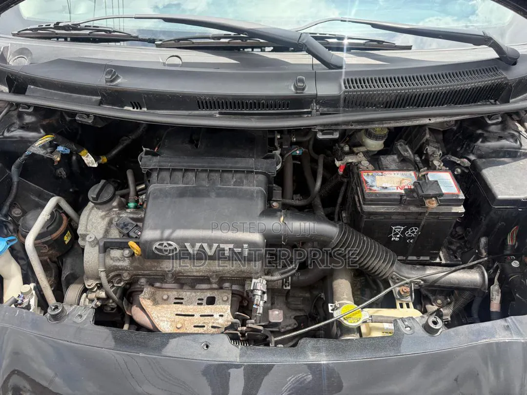 Toyota Yaris 2009 Black