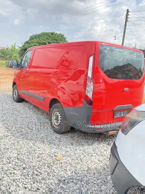 Ford Transit 2016 Red