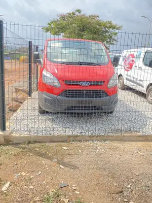 Ford Transit 2016 Red