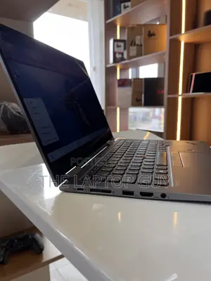 Laptop Lenovo ThinkPad X1 Yoga 16GB Intel Core i5 SSD 256GB
