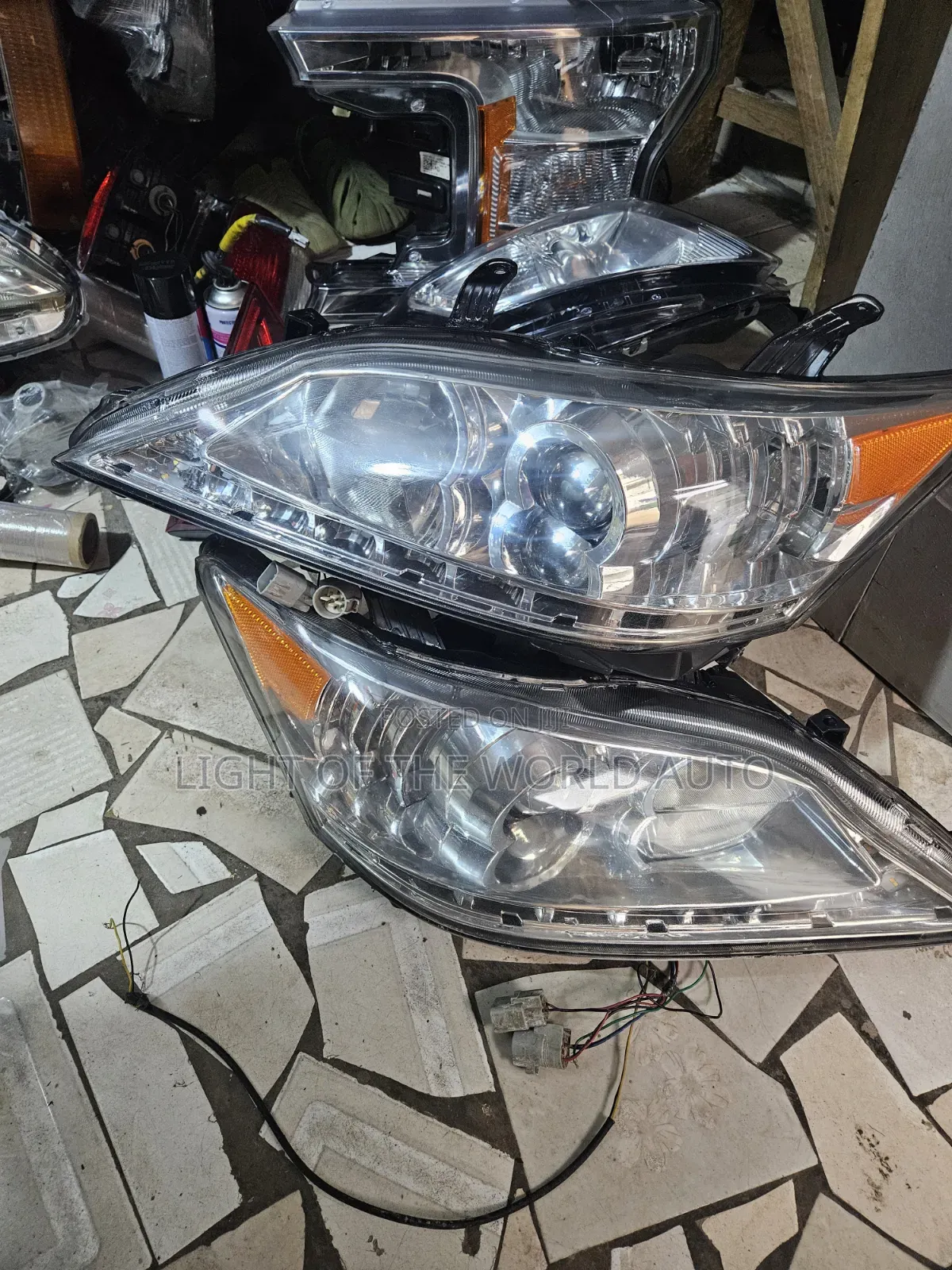 Lexus ES350 Headlight Led Available
