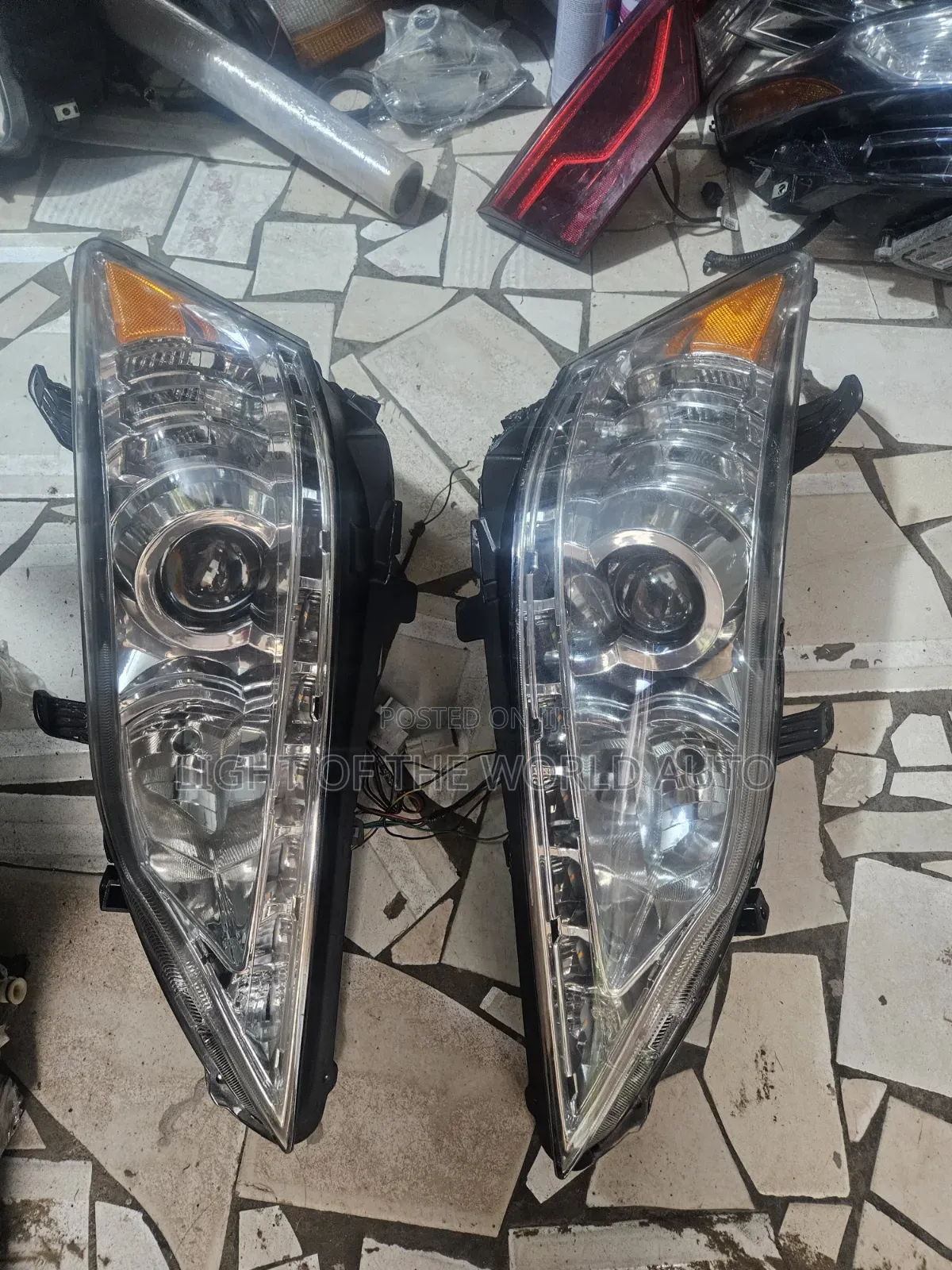 Lexus ES350 Headlight Led Available