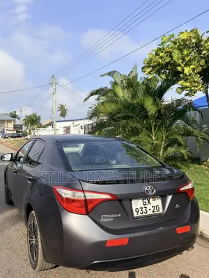 Toyota Corolla S 4dr Sedan (1.8L 4cyl CVT) 2015 Gray