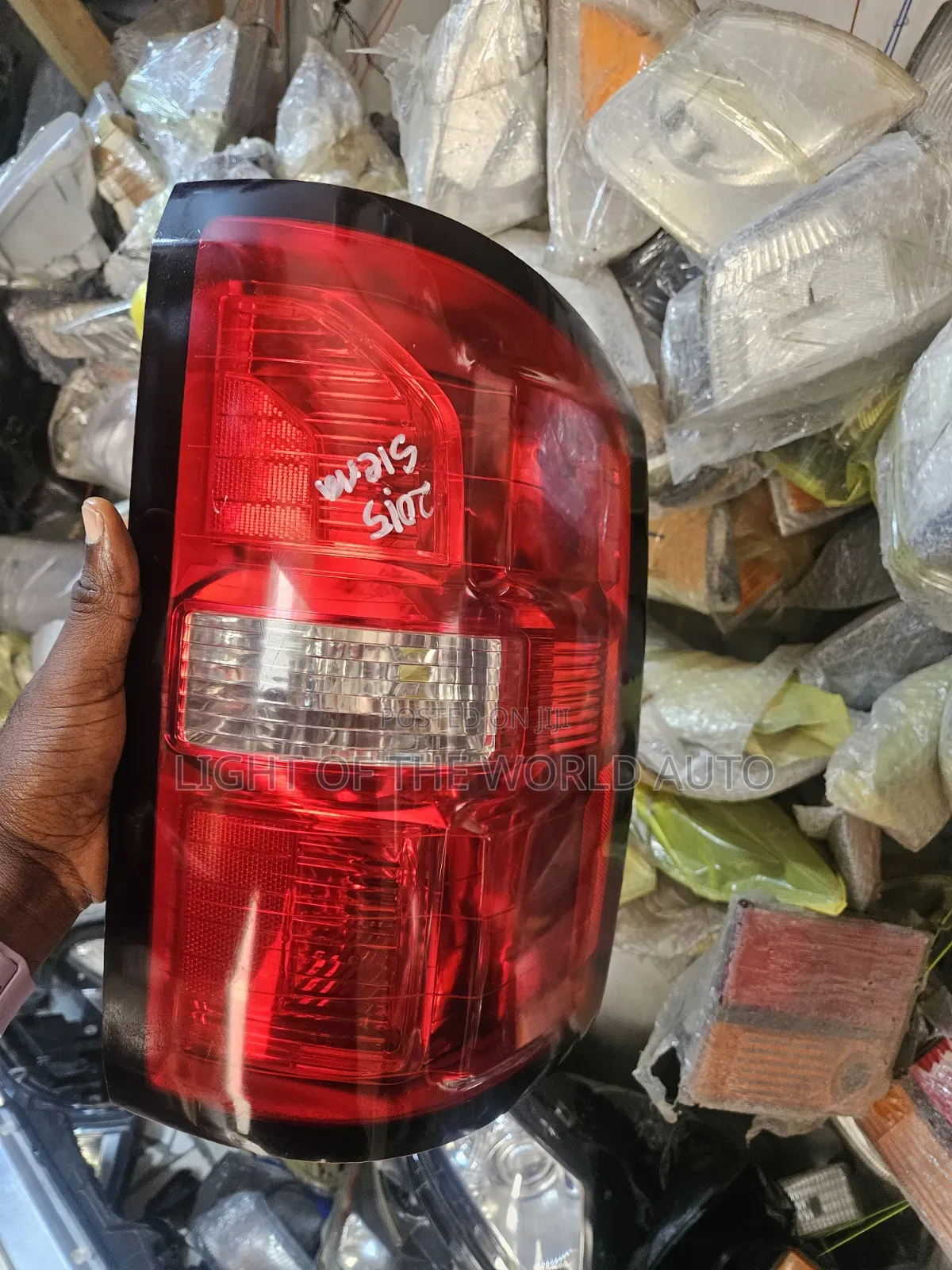 GMC Sierra Taillights Right Side 2015