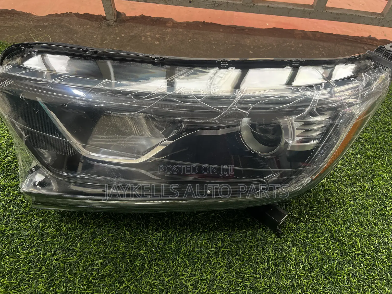 2017-2022 Honda CRV Headlight Pair
