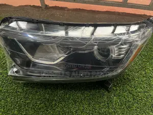 2017-2022 Honda CRV Headlight Pair