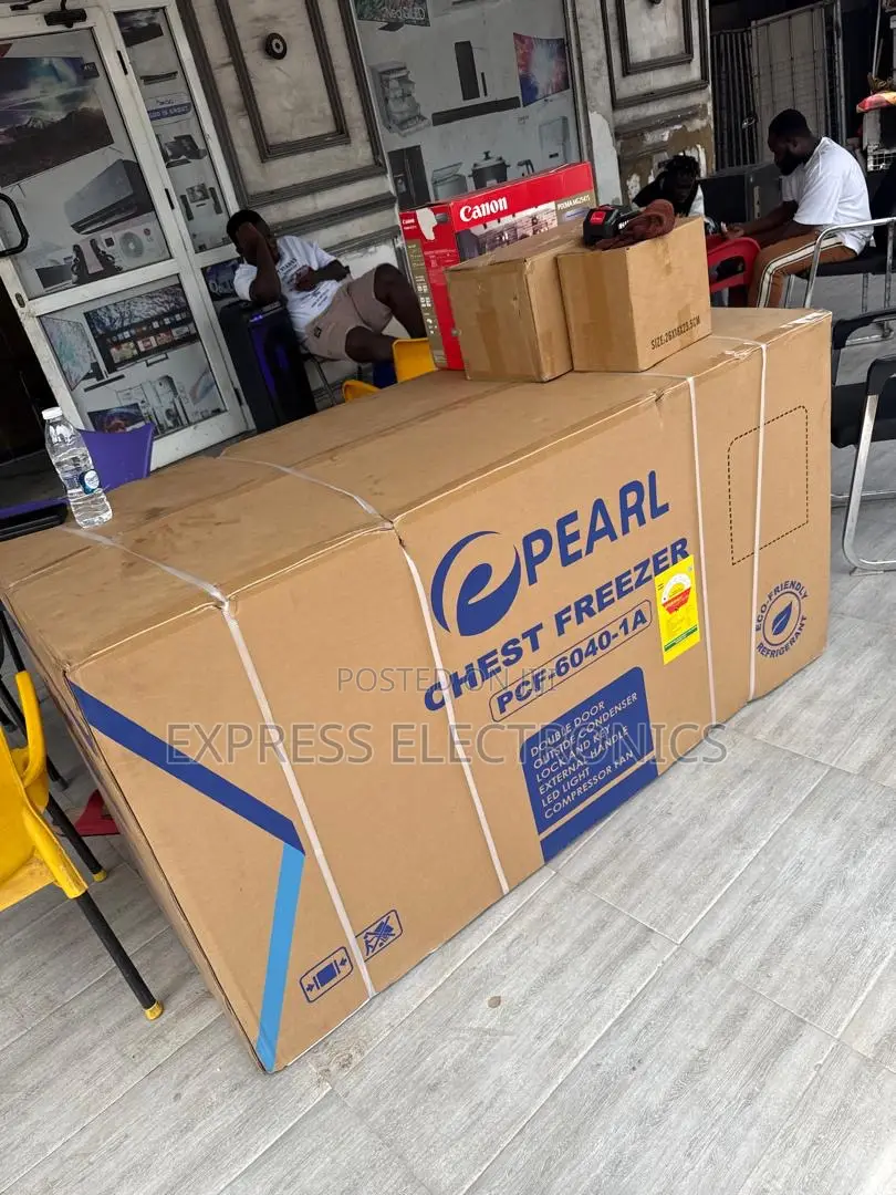 Newly in Box Chat Double Door Freezer Pearl 508L PCF-6040-1A