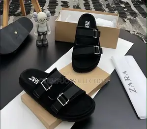 Solid Zara Slippers