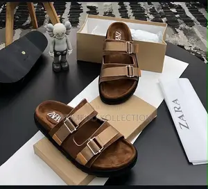 Solid Zara Slippers
