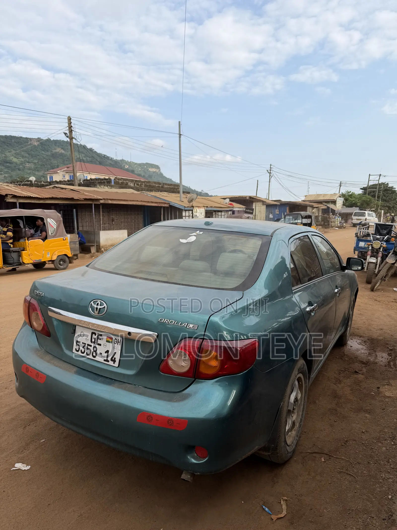Toyota Corolla LE 4dr Sedan (1.8L 4cyl 4A) 2010 Green